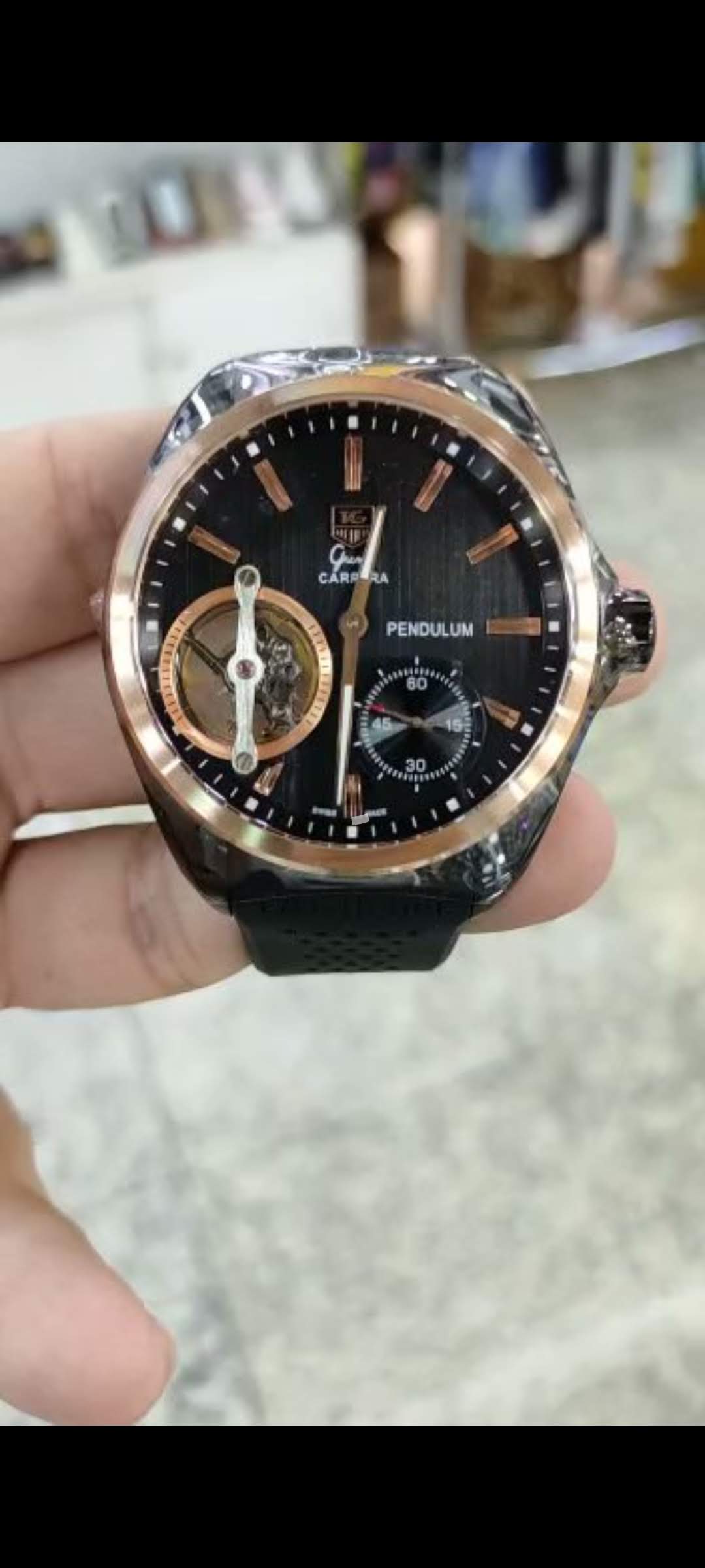 TAG HEUER PENDULUM